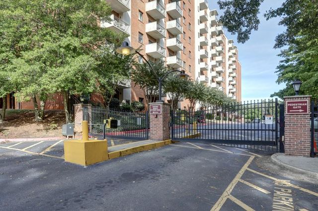 300 Johnson Ferry Road B607, Sandy Springs, GA 30328