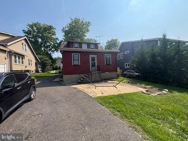 412 1ST AVE, Haddon Heights, NJ 08035