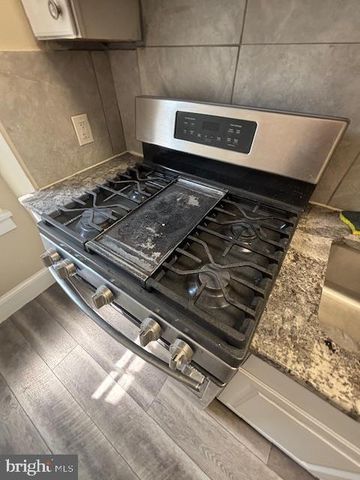 412 1ST AVE, Haddon Heights, NJ 08035