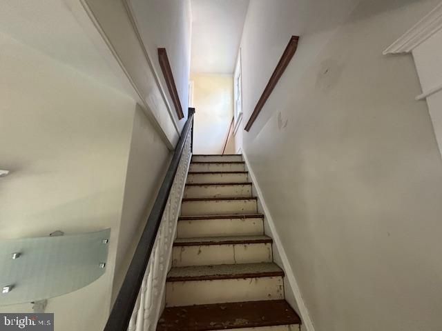 412 1ST AVE, Haddon Heights, NJ 08035