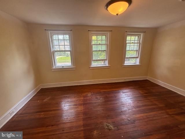 412 1ST AVE, Haddon Heights, NJ 08035