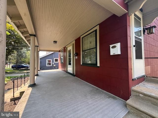 412 1ST AVE, Haddon Heights, NJ 08035
