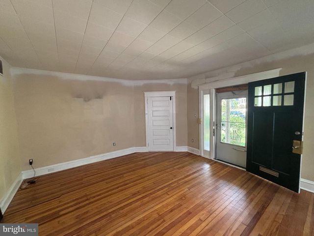412 1ST AVE, Haddon Heights, NJ 08035