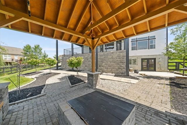 5298 Donatello Drive, Franklin, OH 45005
