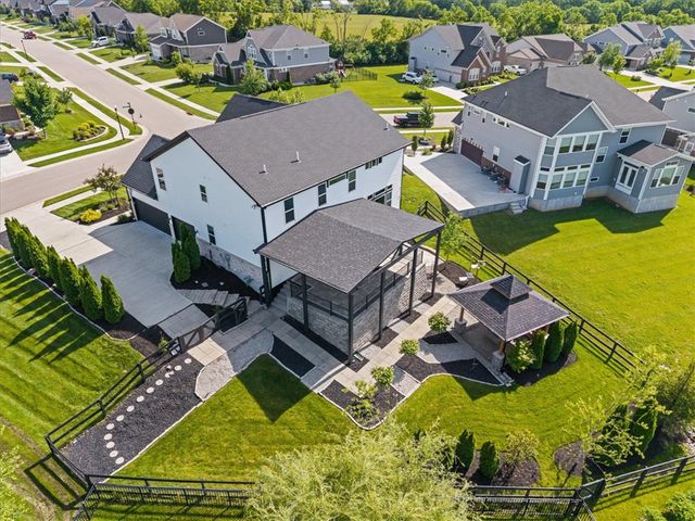 5298 Donatello Drive, Franklin, OH 45005
