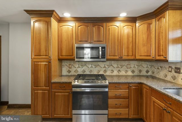 1034 BRYAN ST, Drexel Hill, PA 19026