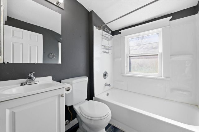 3459 Knox Avenue N, Minneapolis, MN 55412