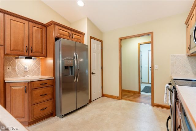 4946 Simsbury Circle NW, Massillon, OH 44646