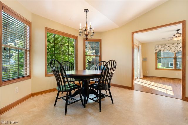 4946 Simsbury Circle NW, Massillon, OH 44646