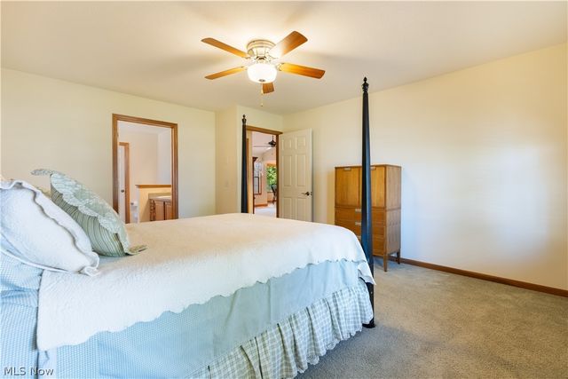 4946 Simsbury Circle NW, Massillon, OH 44646
