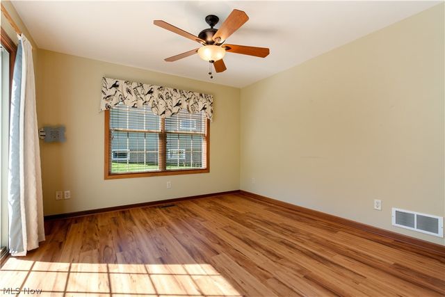 4946 Simsbury Circle NW, Massillon, OH 44646