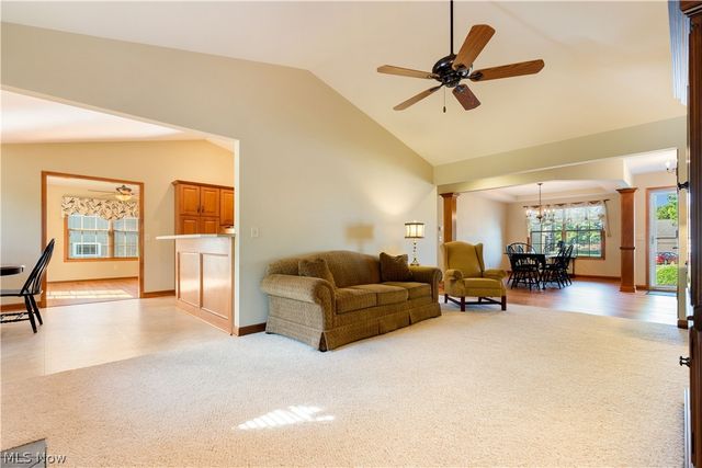 4946 Simsbury Circle NW, Massillon, OH 44646