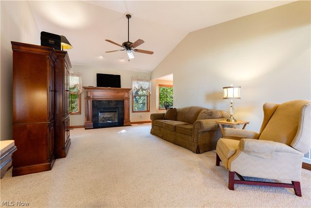 4946 Simsbury Circle NW, Massillon, OH 44646