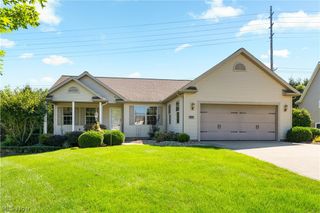 4946 Simsbury Circle NW, Massillon, OH 44646
