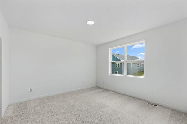 2150 Pepin Drive, Lino Lakes, MN 55038
