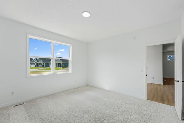 2150 Pepin Drive, Lino Lakes, MN 55038