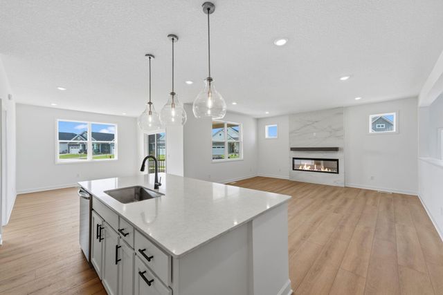 2150 Pepin Drive, Lino Lakes, MN 55038