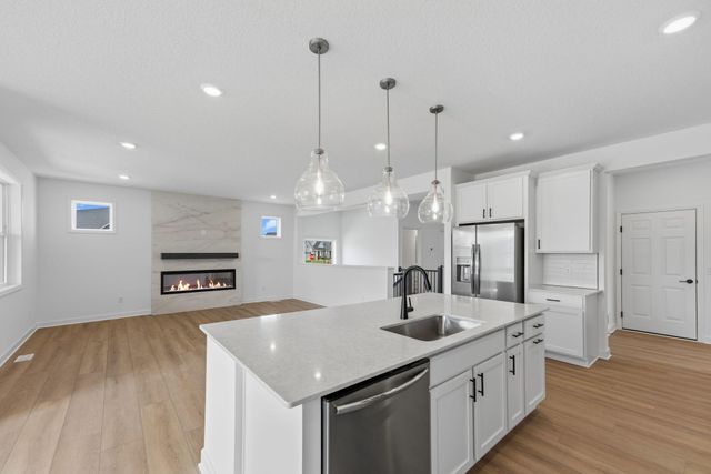 2150 Pepin Drive, Lino Lakes, MN 55038