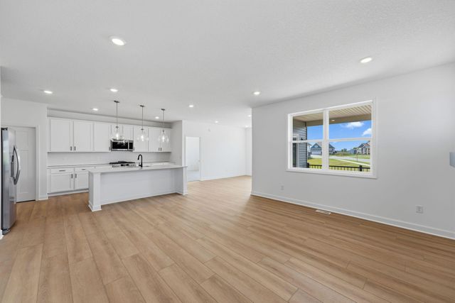 2150 Pepin Drive, Lino Lakes, MN 55038