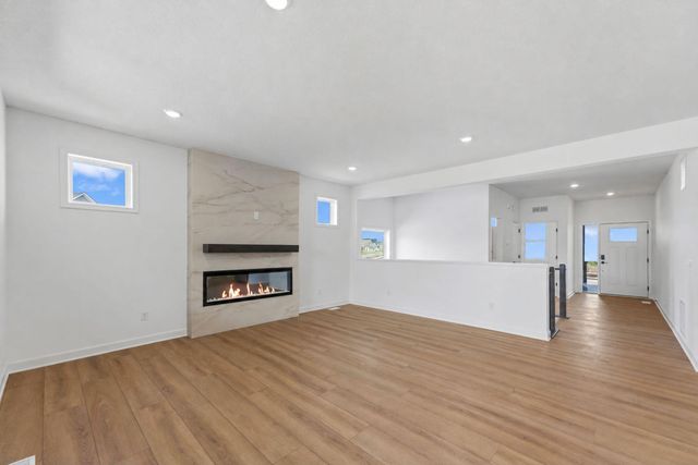 2150 Pepin Drive, Lino Lakes, MN 55038