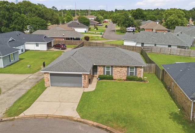 5649 Smokey Hills Trail, Lake Charles, LA 70605