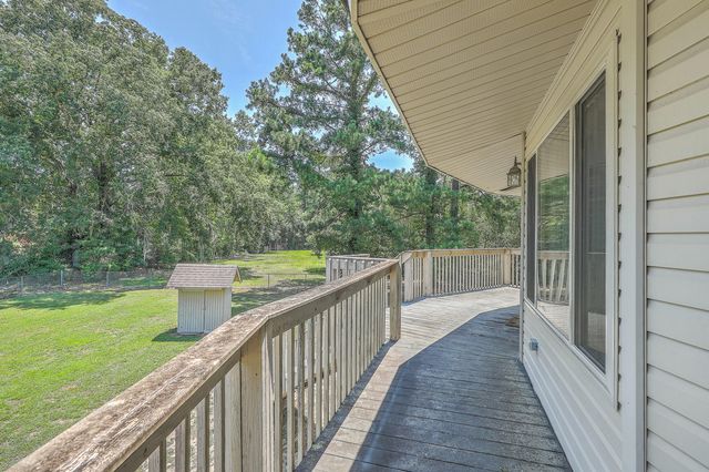 395 Summerset Lane, Summerville, SC 29483
