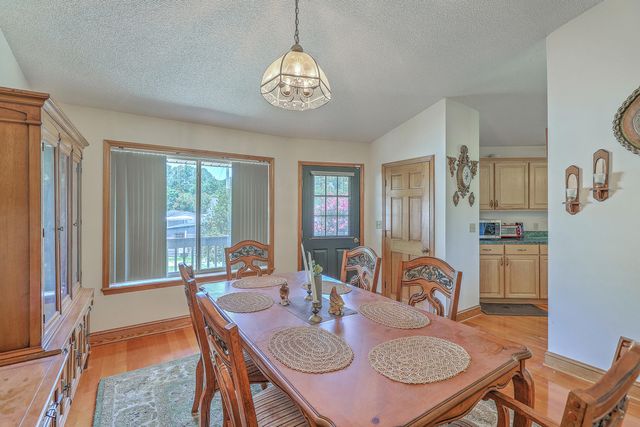 395 Summerset Lane, Summerville, SC 29483