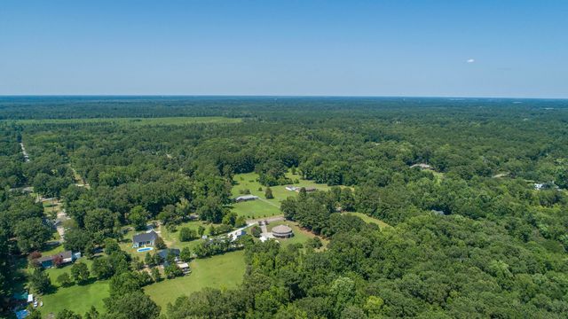 395 Summerset Lane, Summerville, SC 29483