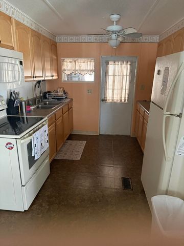 29 Golf Drive, Port St. Lucie, Port St Lucie, FL 34952