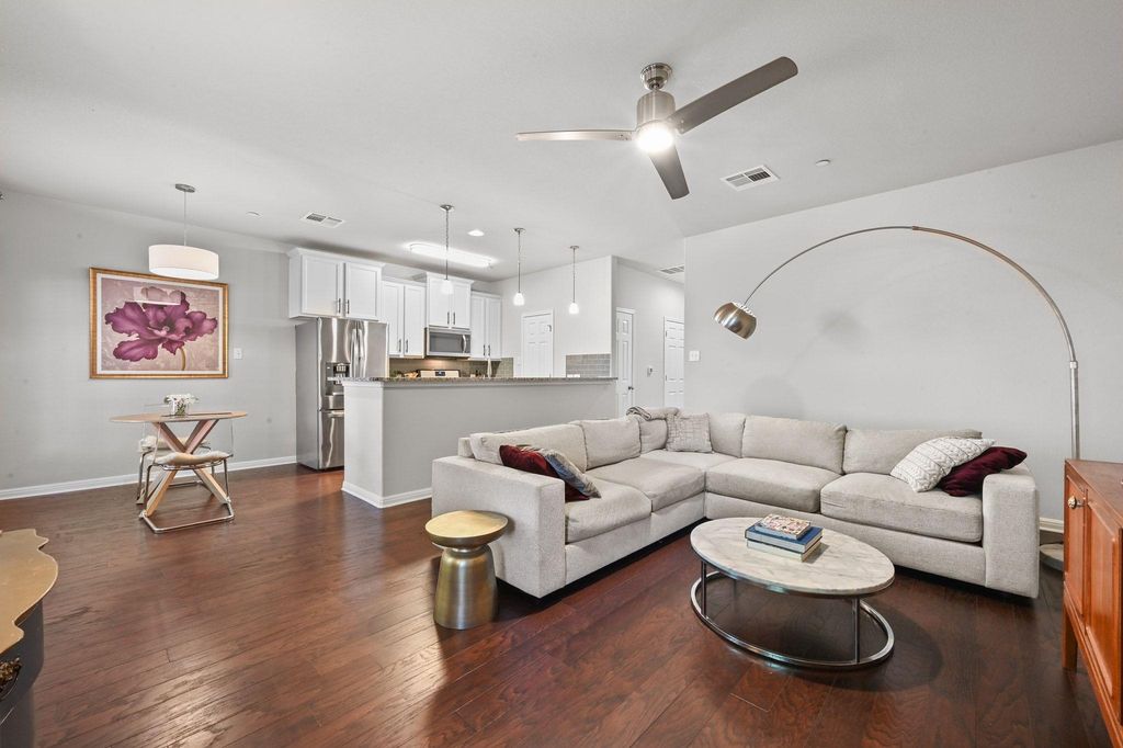 1402 Catalan RD, Austin, TX 78748