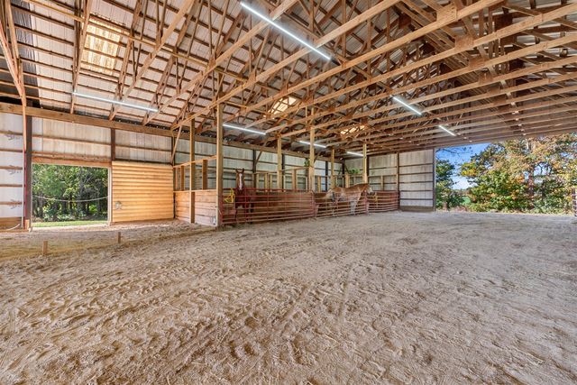 4427 Carpenter Road, Reading, MI 49274