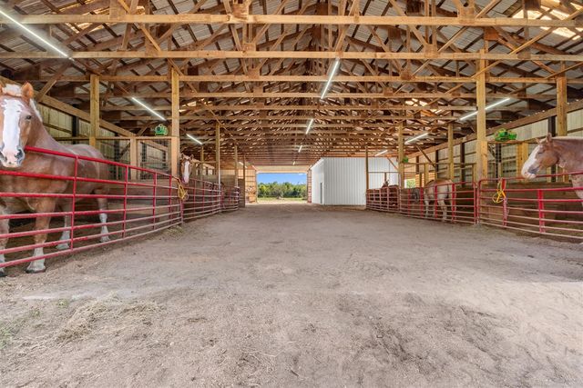 4427 Carpenter Road, Reading, MI 49274