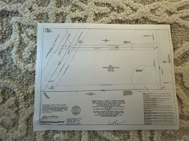 900 Tucker Way, Granbury, TX 76048