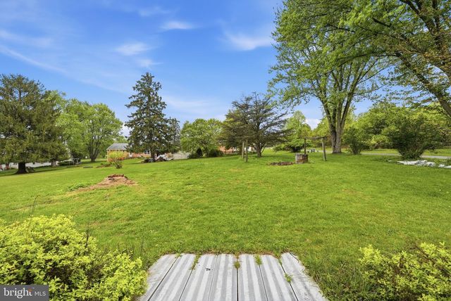 26714 HOWARD CHAPEL DR, Damascus, MD 20872