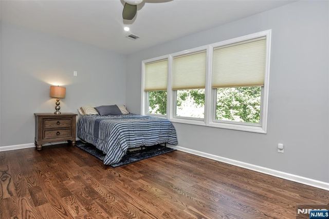 10 Stanley 10, Wanaque, NJ 07465