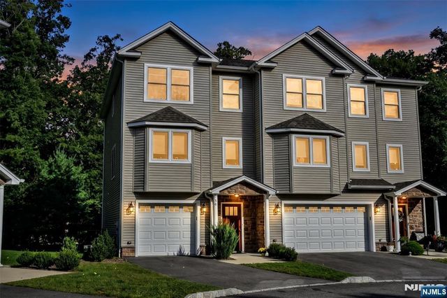 10 Stanley 10, Wanaque, NJ 07465