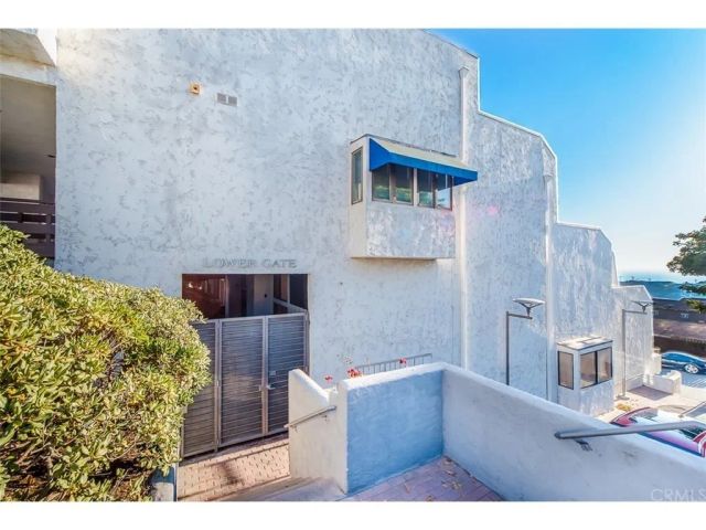 736 Gould Avenue 3, Hermosa Beach, CA 90254