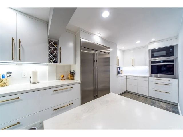 736 Gould Avenue 3, Hermosa Beach, CA 90254