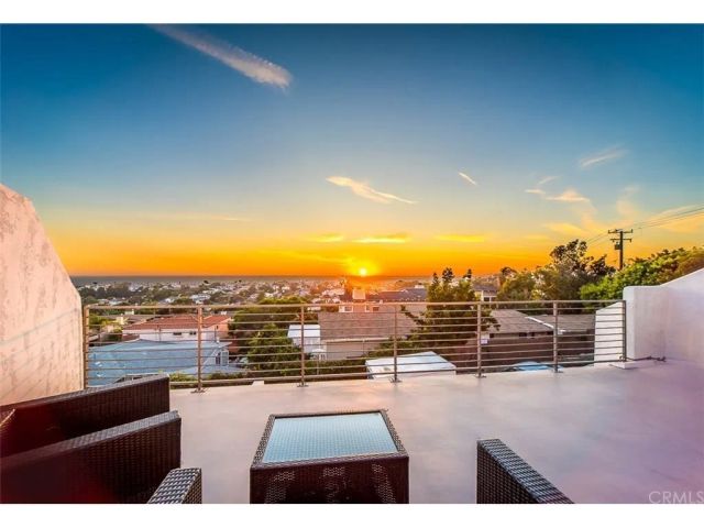 736 Gould Avenue 3, Hermosa Beach, CA 90254