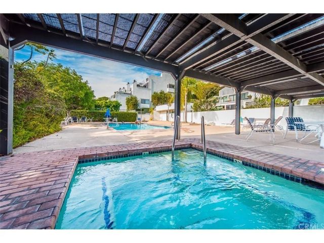 736 Gould Avenue 3, Hermosa Beach, CA 90254