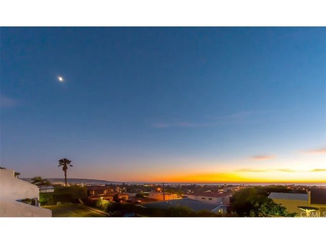 736 Gould Avenue 3, Hermosa Beach, CA 90254