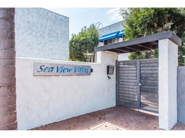 736 Gould Avenue 3, Hermosa Beach, CA 90254