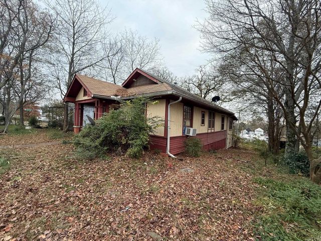 3705 W 11th, Little Rock, AR 72204