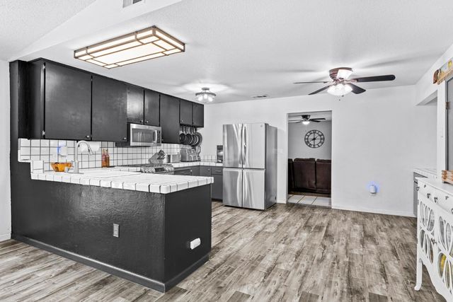 657 Gold St, Manteca, CA 95336