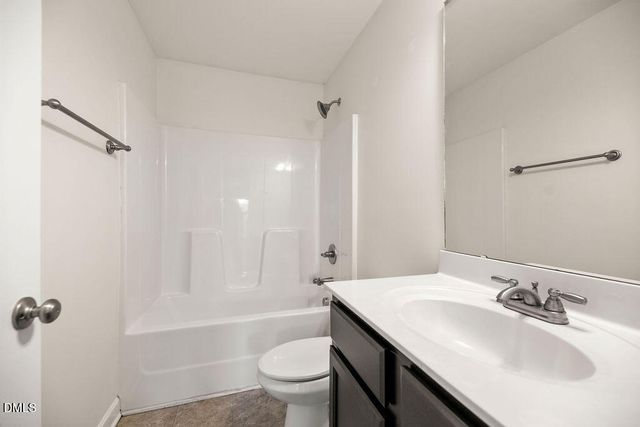 125 Longleaf Pine Way, Sanford, NC 27332