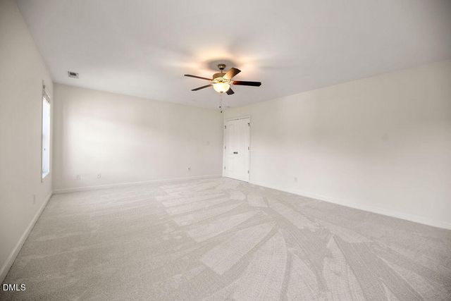 125 Longleaf Pine Way, Sanford, NC 27332