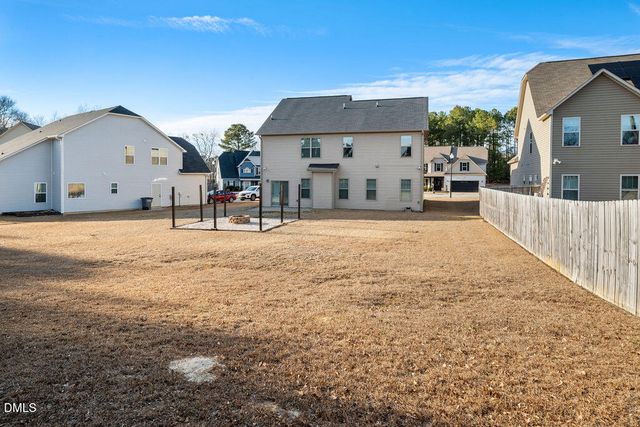 125 Longleaf Pine Way, Sanford, NC 27332