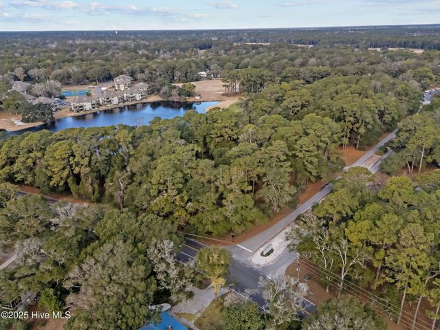 8 Shoreline Drive W, Sunset Beach, NC 28468