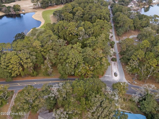 8 Shoreline Drive W, Sunset Beach, NC 28468