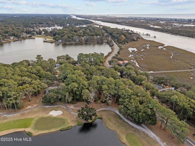 8 Shoreline Drive W, Sunset Beach, NC 28468